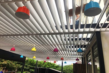 folding arm awning