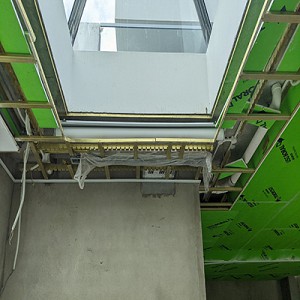Làm thế nào để có một bộ rèm trần phẳng đẹp ? Cách lắp bộ rèm trần tự động đẹp.