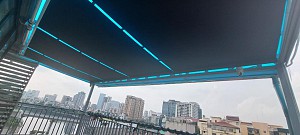 Hệ rèm trần phẳng tự động che nắng trần kính, mái kính tầng thượng nhà phố Võ Văn Dũng, phường Ô Chợ Dừa, quận Đống Đa, Hà Nội