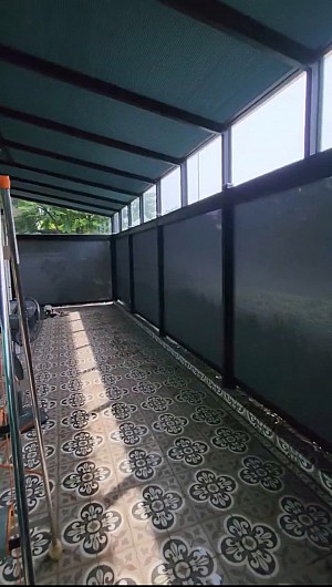 Hệ rèm cuốn tự động Zipper che nắng, mưa gió sân vườn, hành lang biệt thự Khu Nguyệt Quế Vinhome Riversides Long Biên