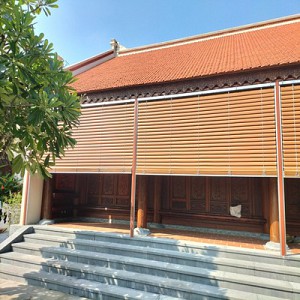 Hệ rèm sáo nhôm tự động che nắng sân vườn cao cấp