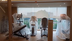 Rèm cuốn tự động vải lưới – Giải pháp che nắng, cản nhiệt thông thoáng cho phòng tập Gym tại thành phố Hồ Chí Minh