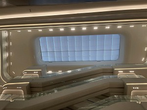 Hành trình “che nắng khổng lồ” tại Lotte Mall Westlake — câu chuyện của sự tận tâm và bền bỉ