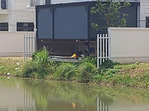 Rèm cuốn Zipper tự động che nắng, mưa gió cao cấp ngoài trời tại Vinhome Star City