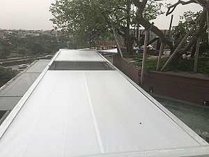 Rèm phẳng tự động ngoài trời tại Công ty nội thất ở Gamuda - quận Hoàng Mai - Hà Nội