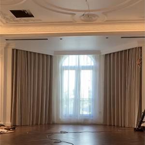 Rèm tự động cho cửa hình thang nhà khách tại thành phố Vinh - Nghệ An