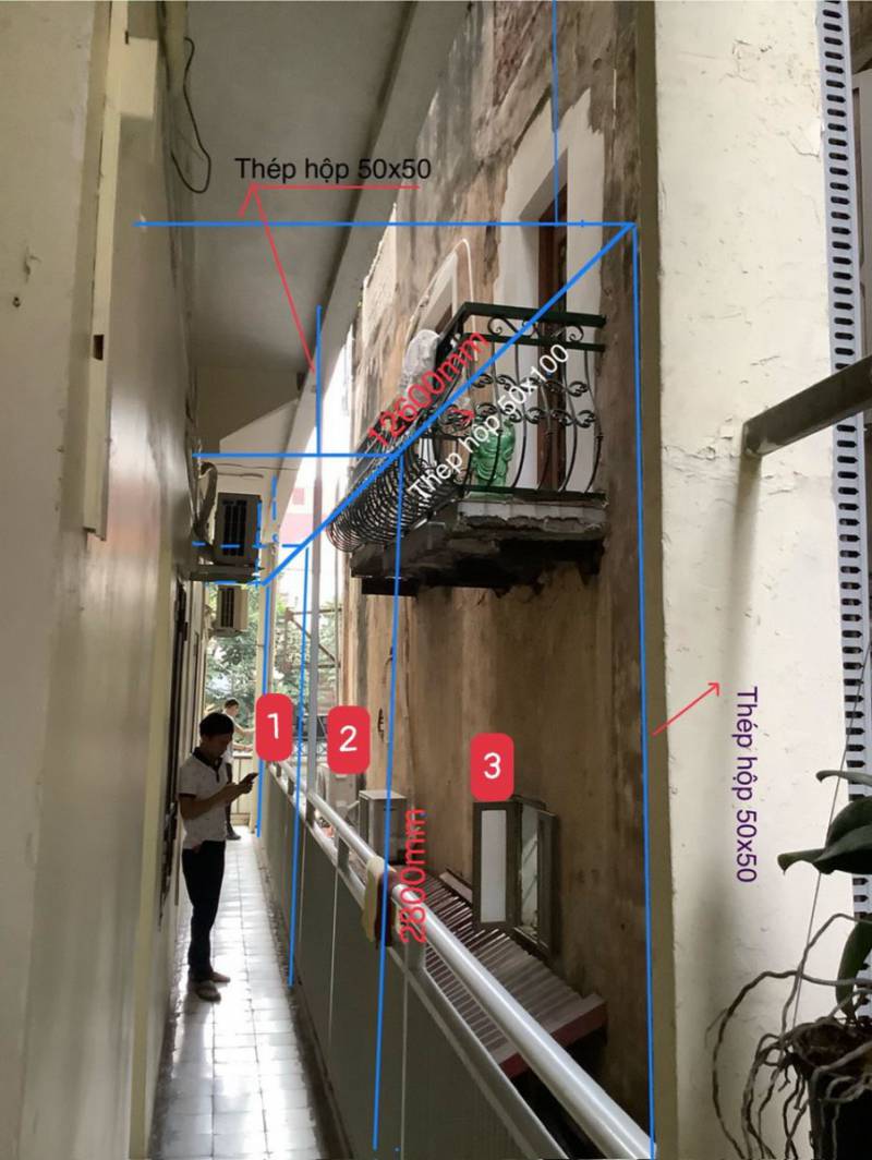 Món quà cuối năm: Hệ rèm cuốn tự động Zipper Blinds che nắng, mưa gió hành lang ban công nhà phố 68 Phố Huế, quận Hai Bà Trưng, Hà Nội